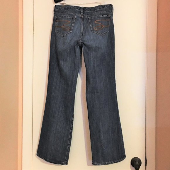 SEVEN7 STUDIO High-Rise Flare Jeans - Picture 7 of 16